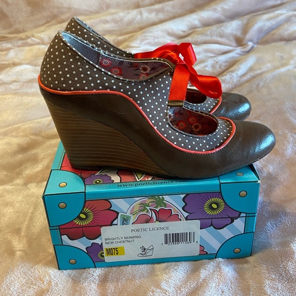 Poetic Licence Brightly Beaming 3” wedge - Picture 2 of 6